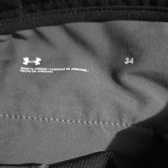Under Armour Men's Black Flat Front Shorts - Picture 3 of 5